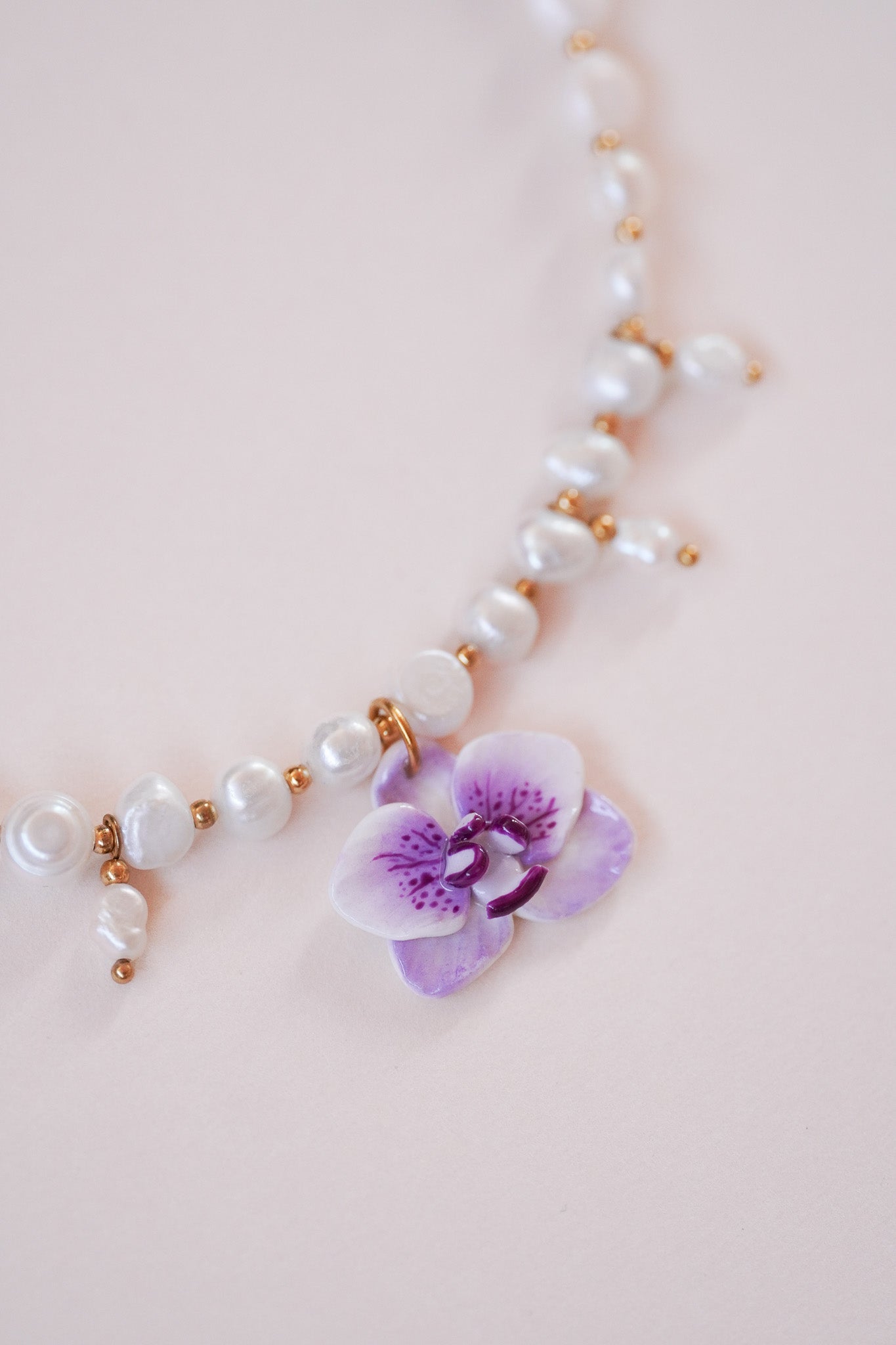 Collier orchidée Lilas