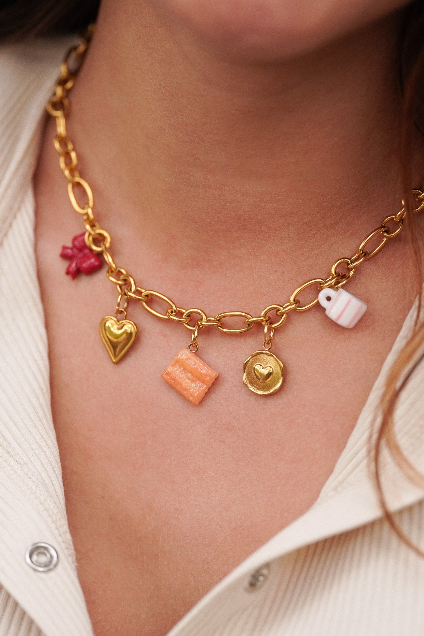 Collier doré Esther - charms personnalisables