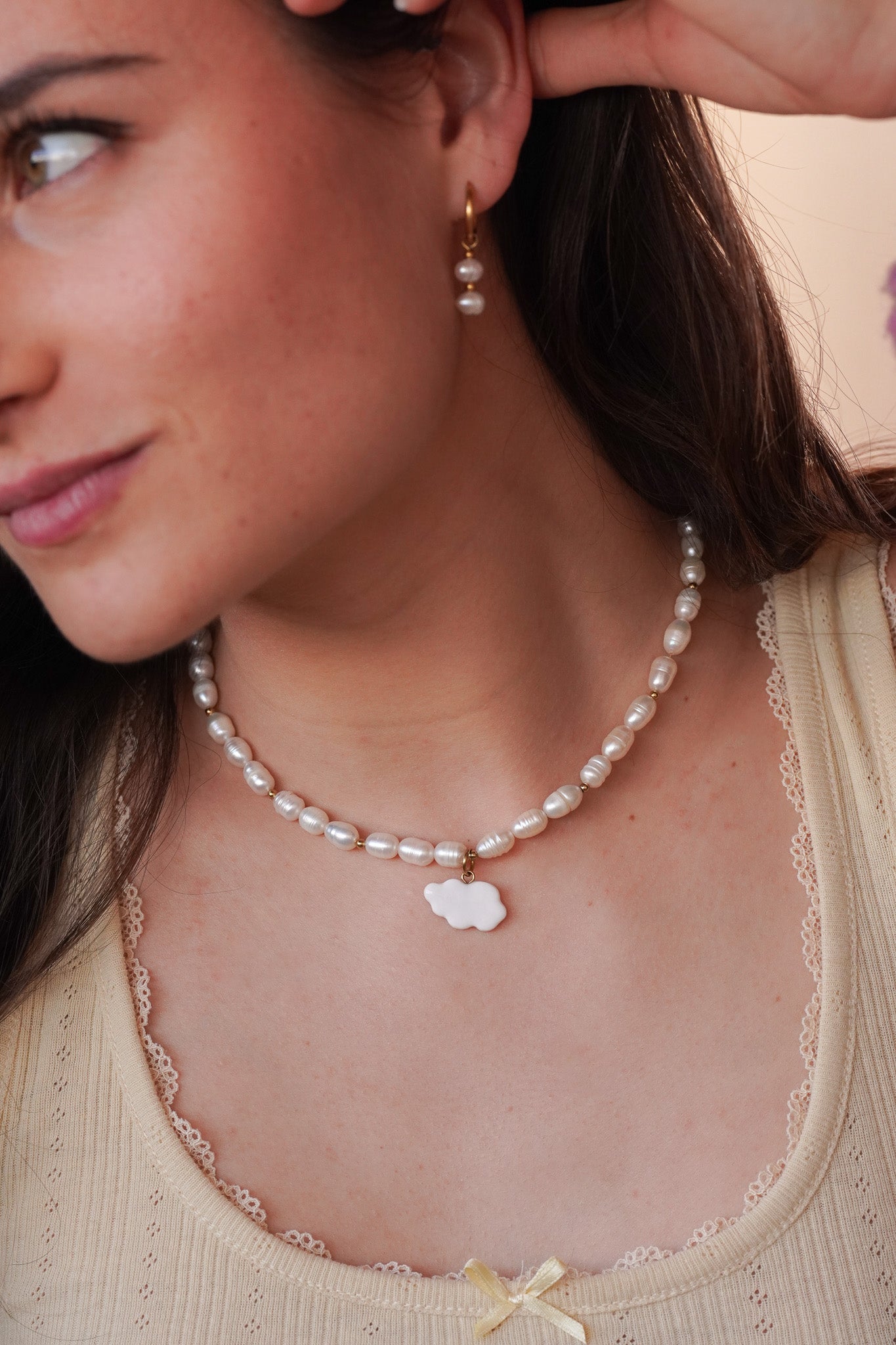 Collier perles d'eau douce - charms personnalisables