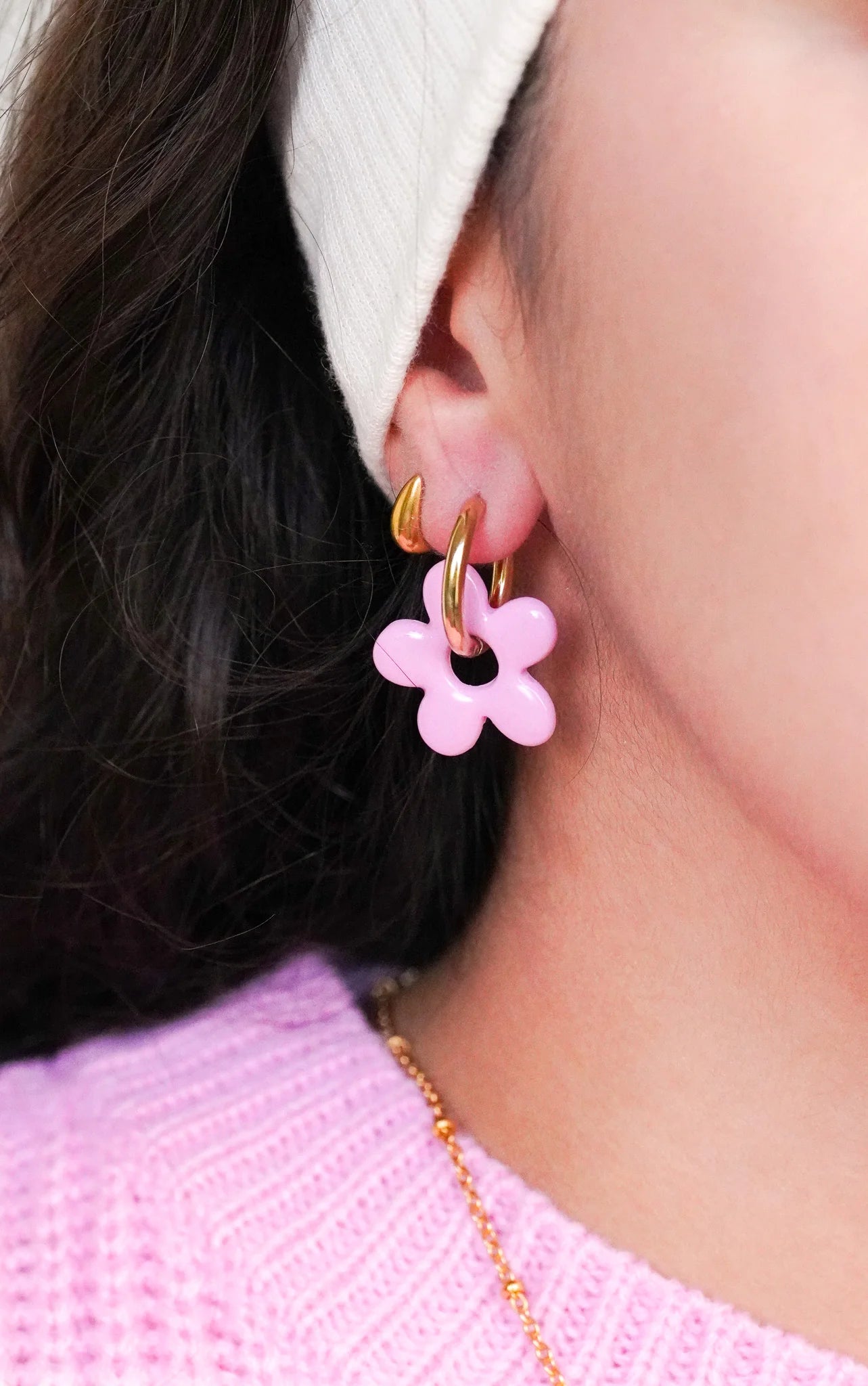 Boucles d’oreilles créoles fleurs roses