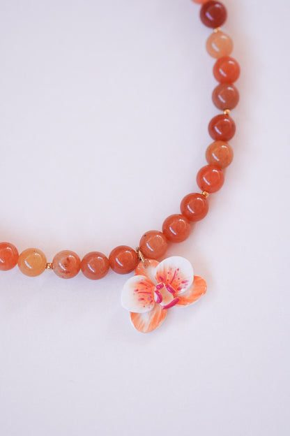 Collier orchidée Abricot