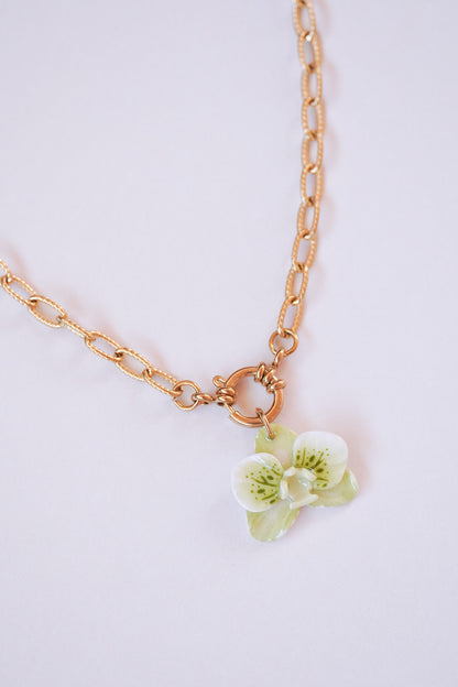 Collier orchidée Eucalyptus