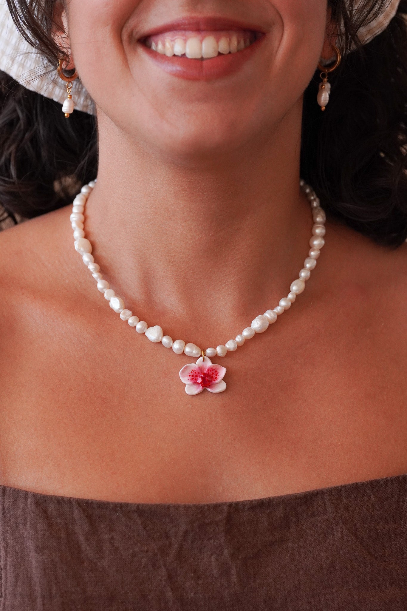 Collier orchidée Litchi