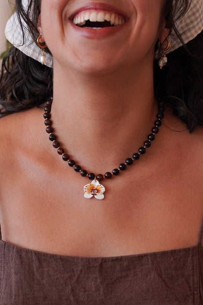 Collier orchidée Crème