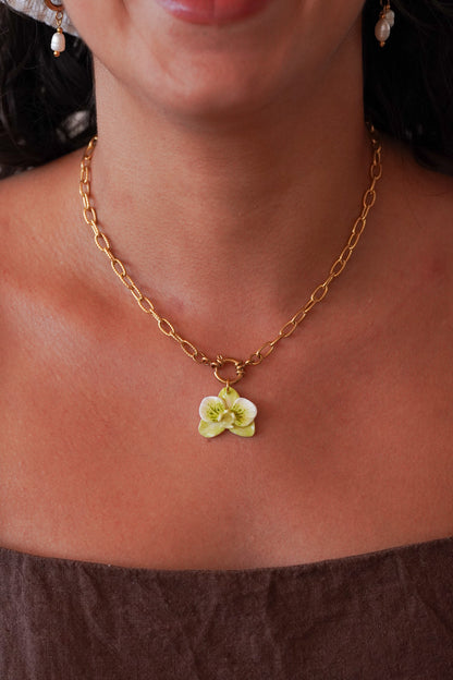 Collier orchidée Eucalyptus