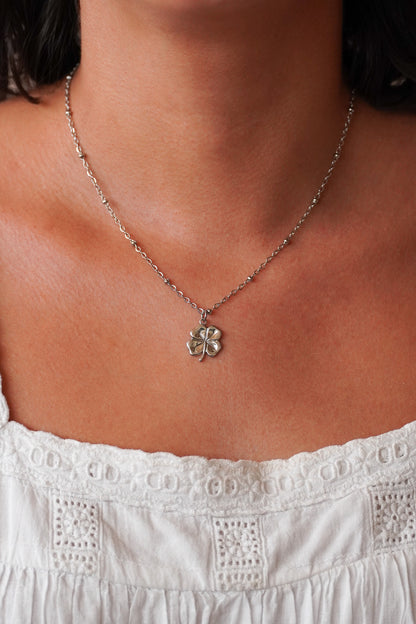 Collier trèfle à 4 feuilles