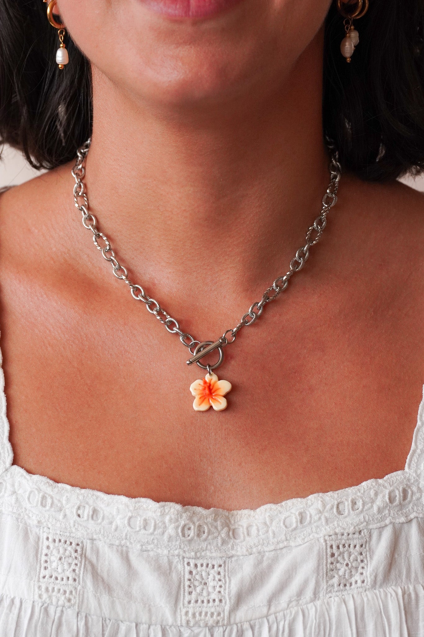 Collier Hibiscus argenté