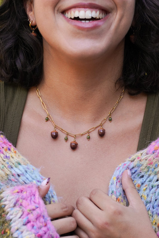 Collier petit chêne