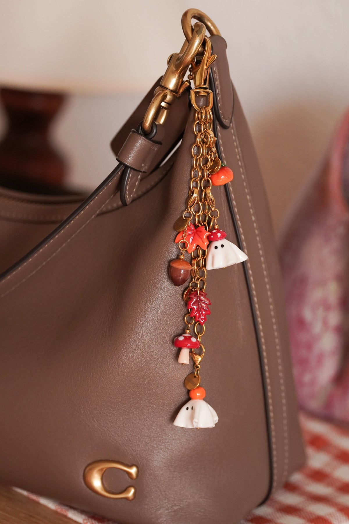 Bag charm fantôme sorcière