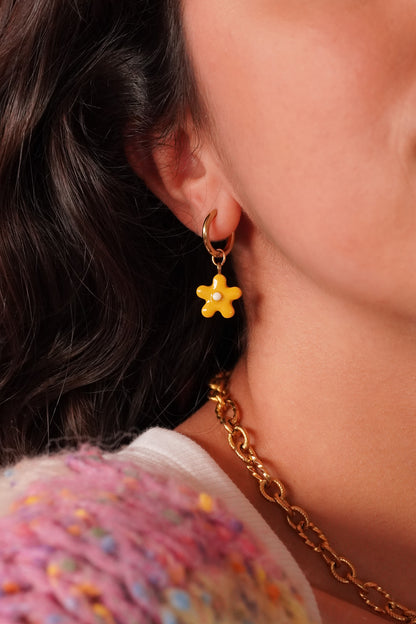 Boucles d'oreilles mini fleurs - charms personnalisables