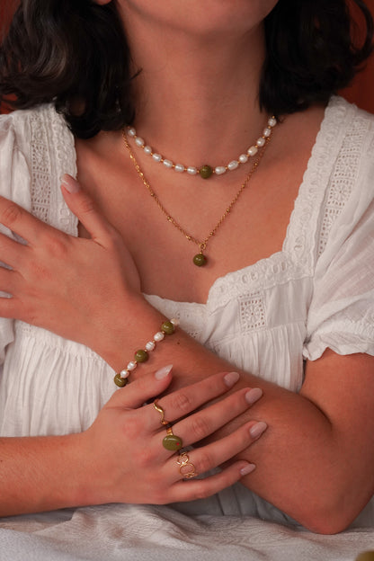 Bracelet perles d'eau douce Olive