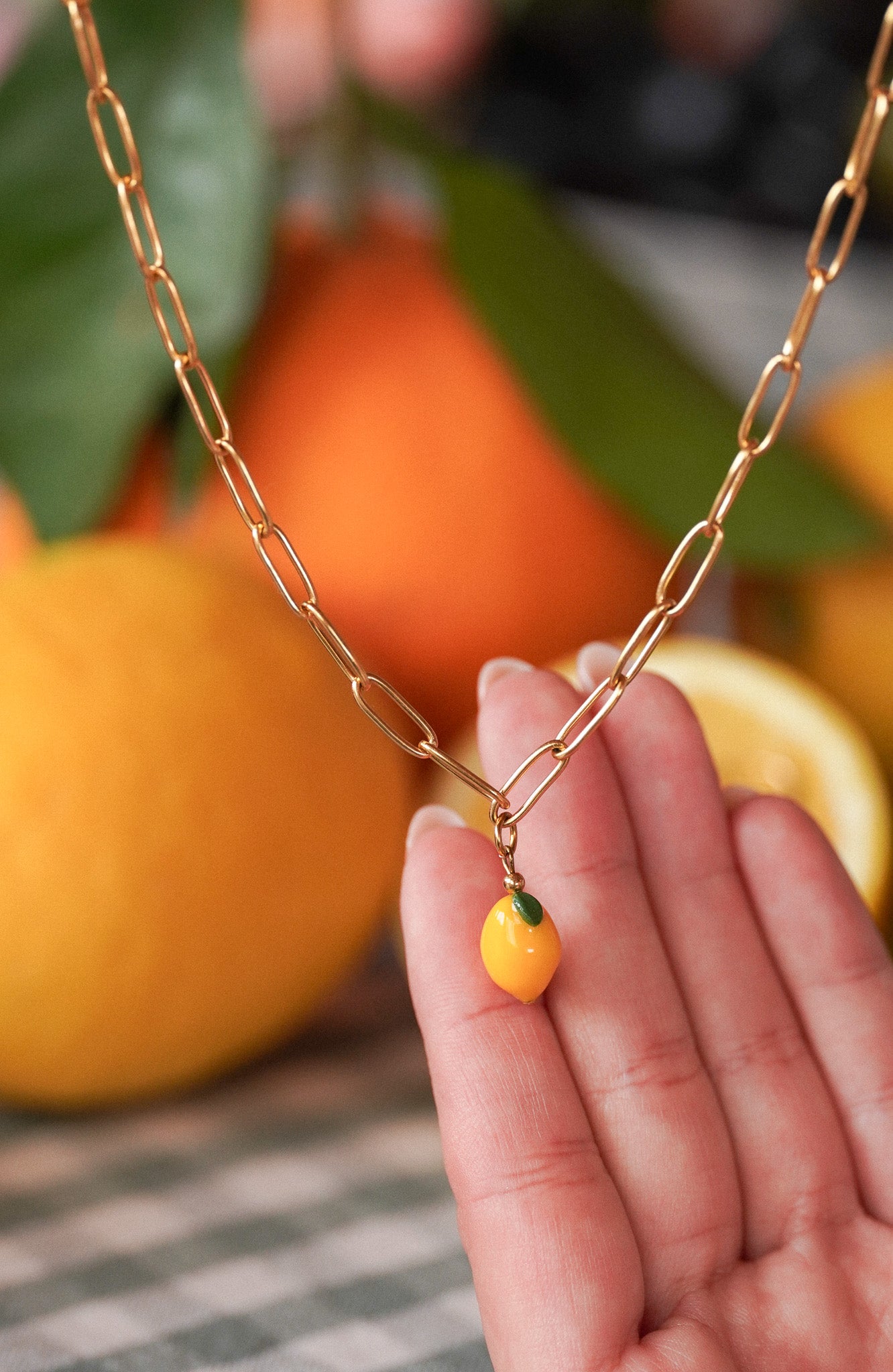 Collier Isis doré - charms personnalisables