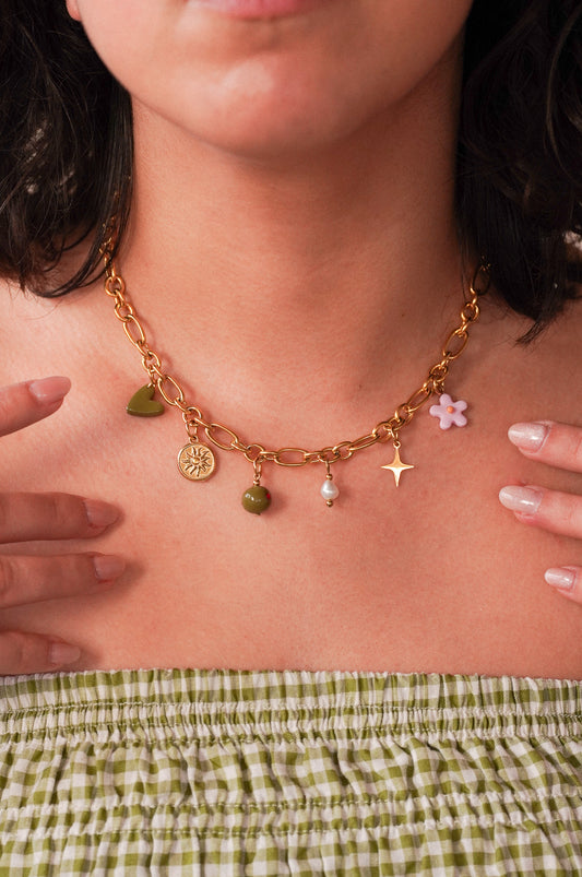 Collier doré Esther - charms personnalisables