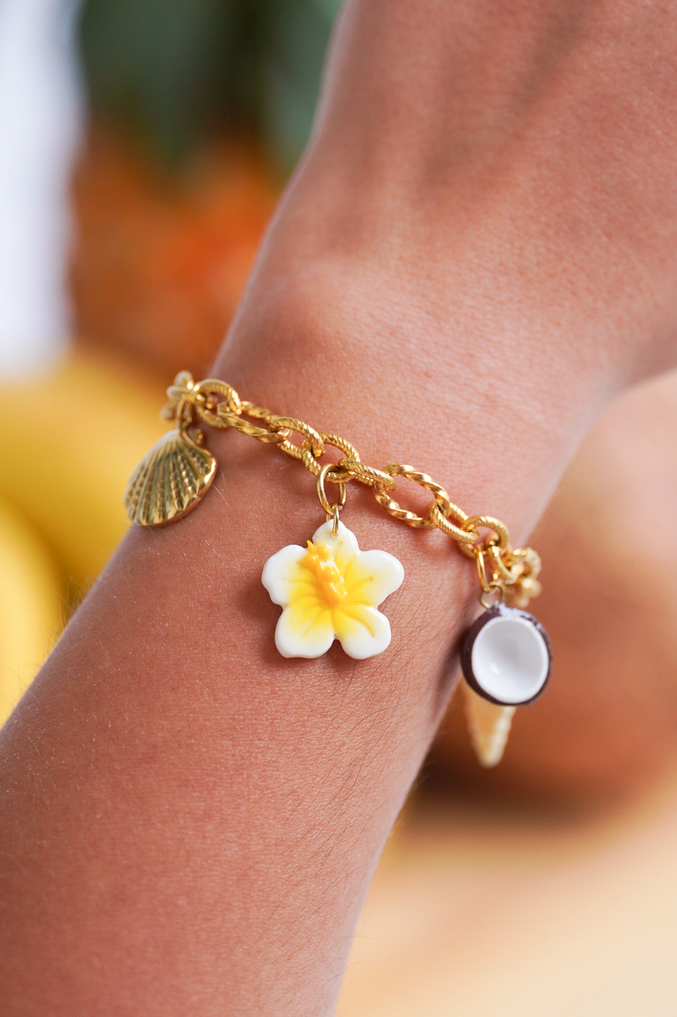 Bracelet doré Sofia - charms personnalisables