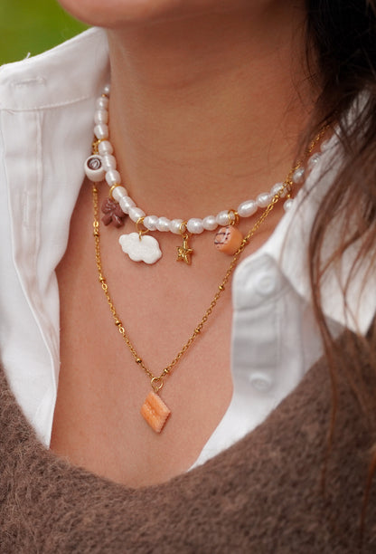 Collier perles d'eau douce - charms personnalisables