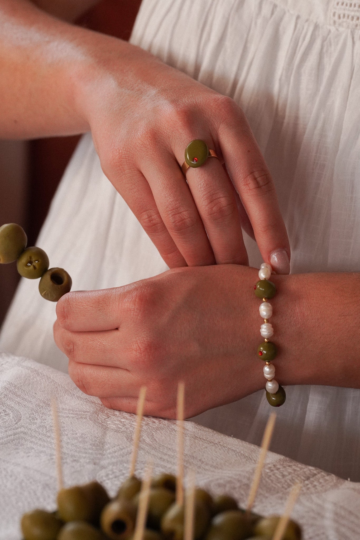 Bracelet perles d'eau douce Olive - Handly atelier