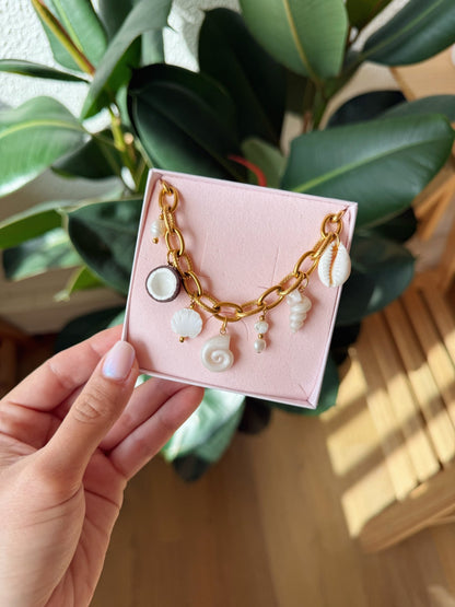 Collier doré Elisabeth - charms personnalisables - Handly atelier