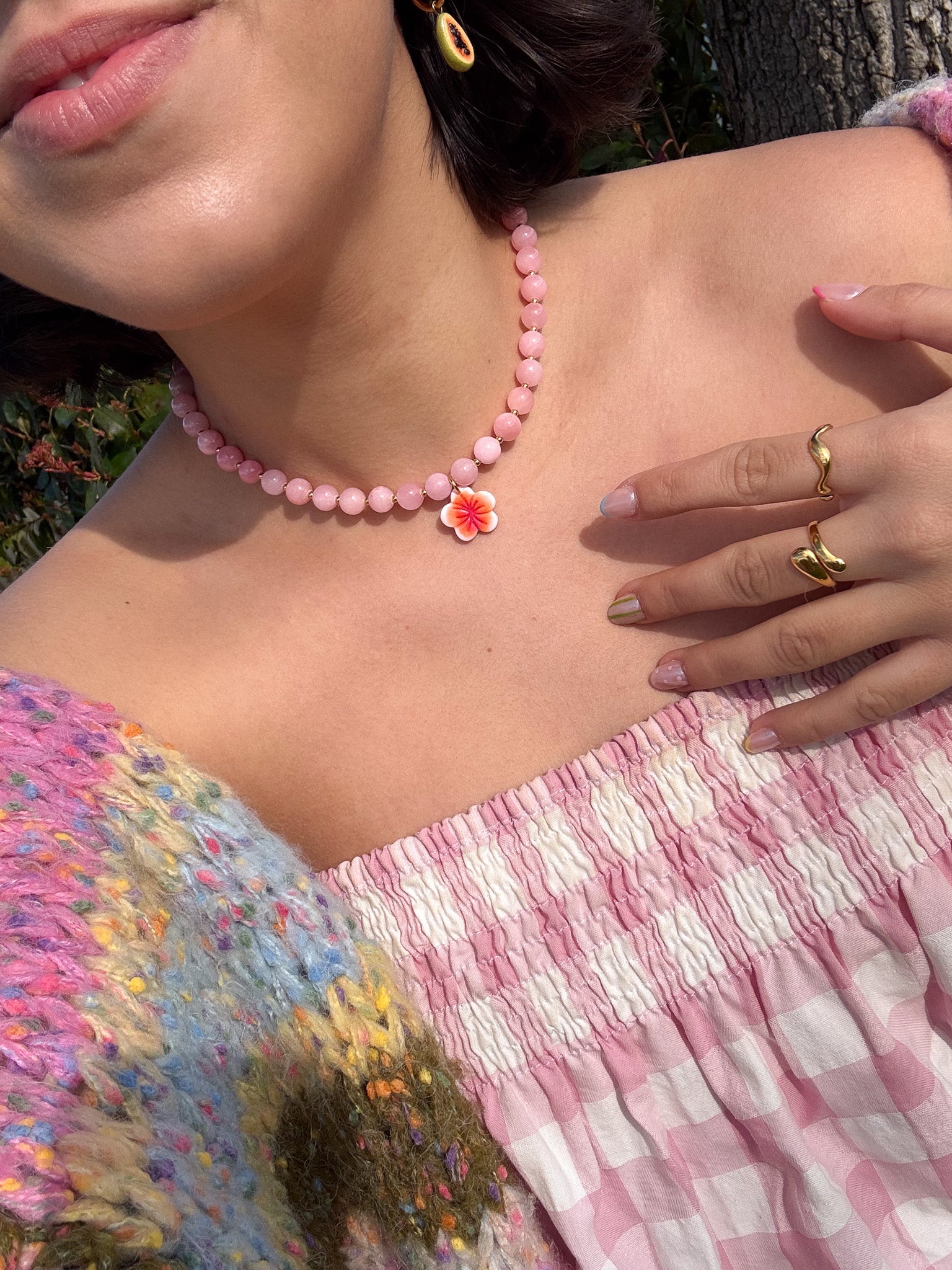 Collier pierres naturelles roses - charms personnalisables - Handly atelier