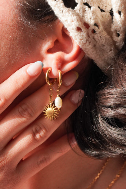 Mono boucle d'oreille perle d'eau douce - Handly atelier